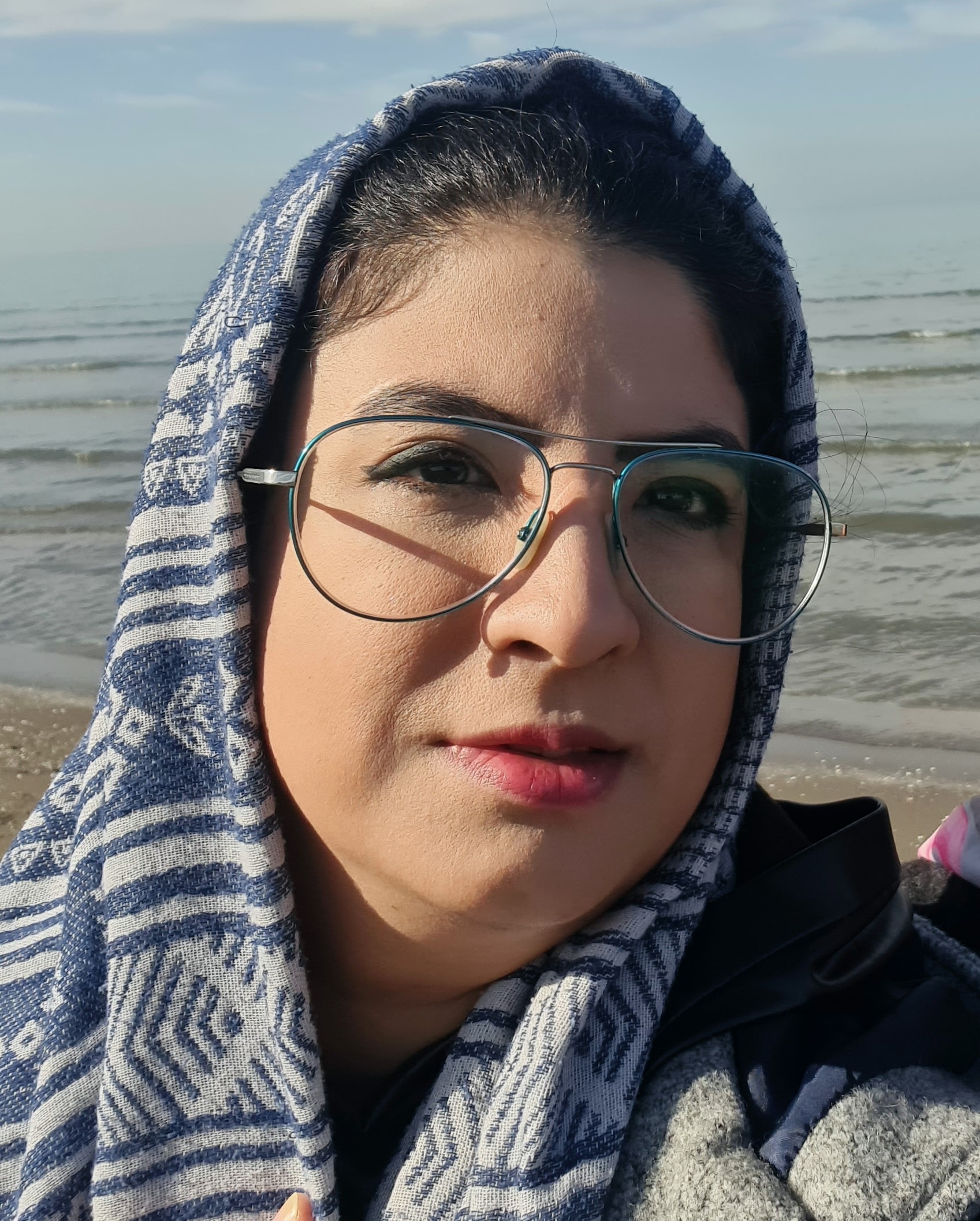 مائده سادات هاشمی مطلق